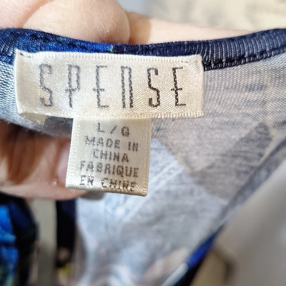 Spense dress large. - Picture 6 of 8